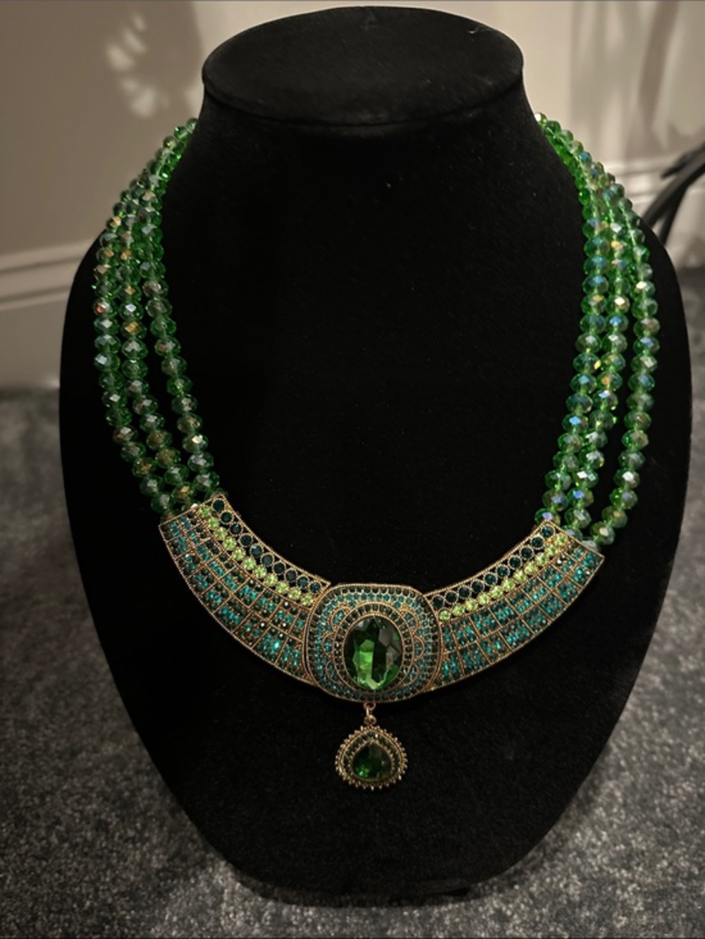 Green Crystal Multi-Strand Statement Necklace - Emerald-Tone Bib Necklace Design